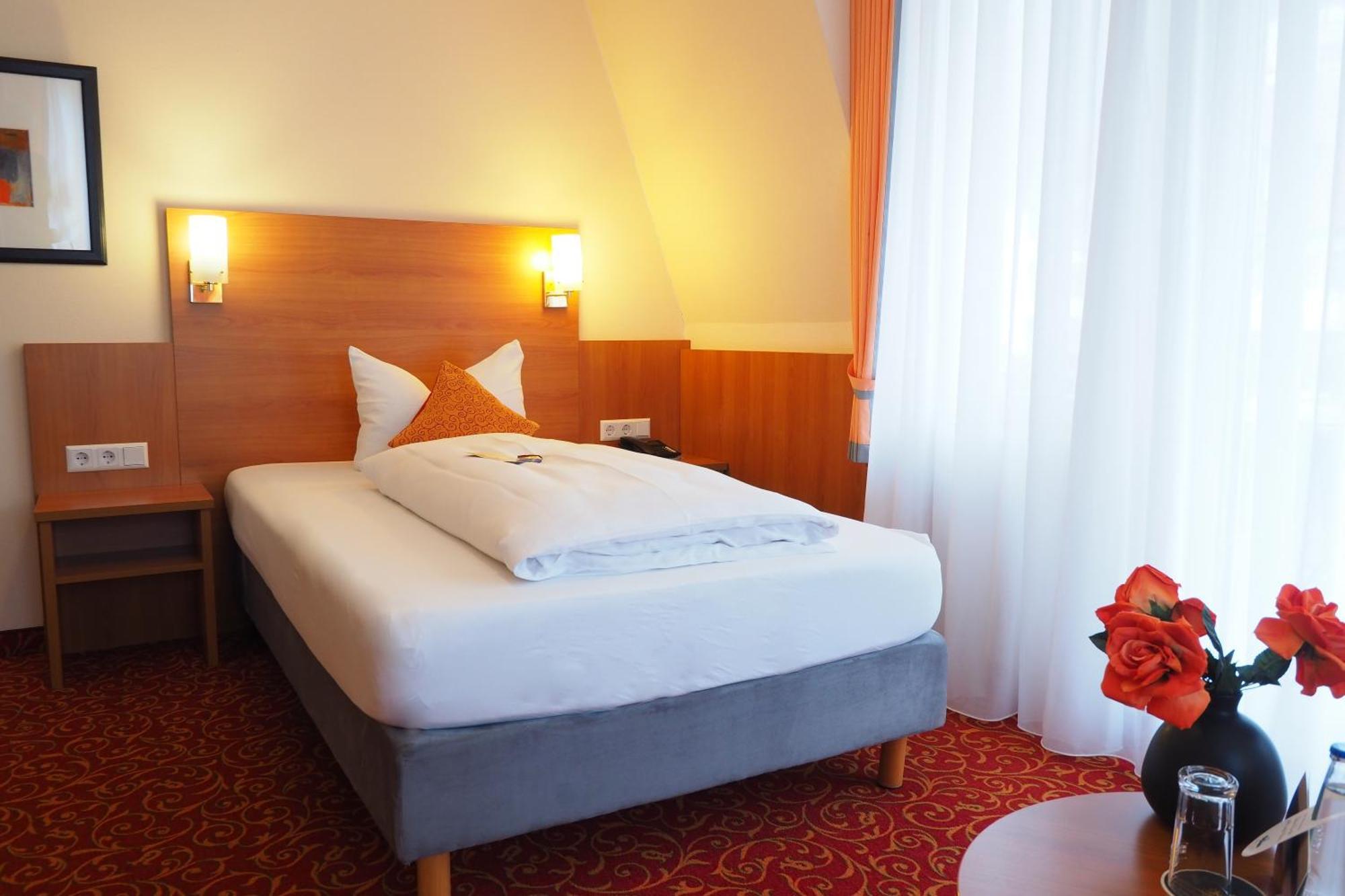 Hotel Alexa Bad Mergentheim Rum bild