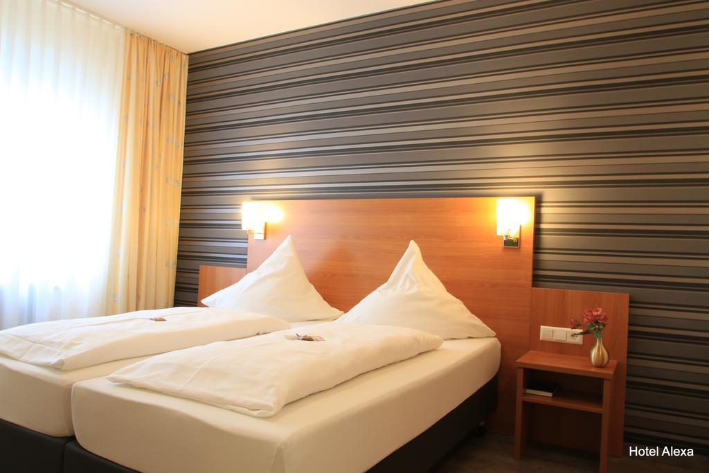 Hotel Alexa Bad Mergentheim Exteriör bild